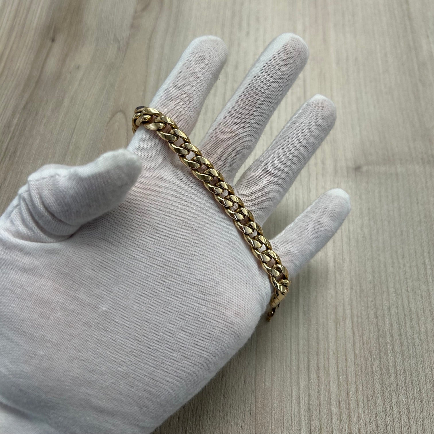 14K Gold Curb Link Bracelet